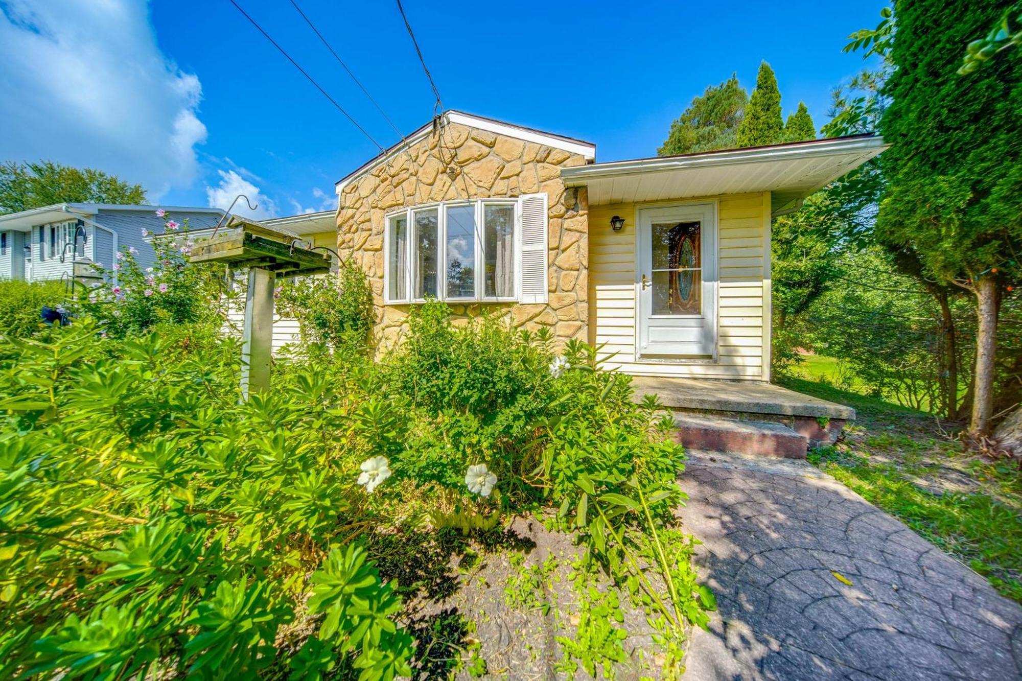 Mayville Getaway With Deck Near Chautauqua Lake! Exterior photo